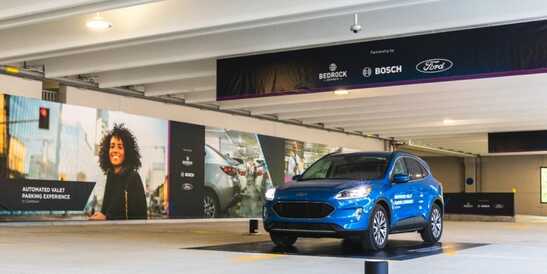 Ford et Bosch testent un système de parking autonome à Detroit